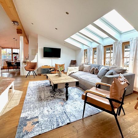 Belle Kitz Im Zentrum By Belle Stay Kitzbühel Eksteriør bilde