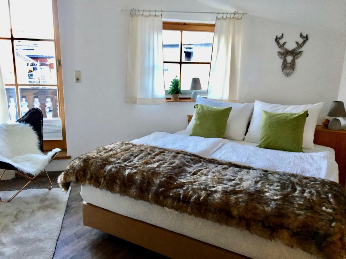 Belle Kitz Im Zentrum By Belle Stay Kitzbühel Eksteriør bilde